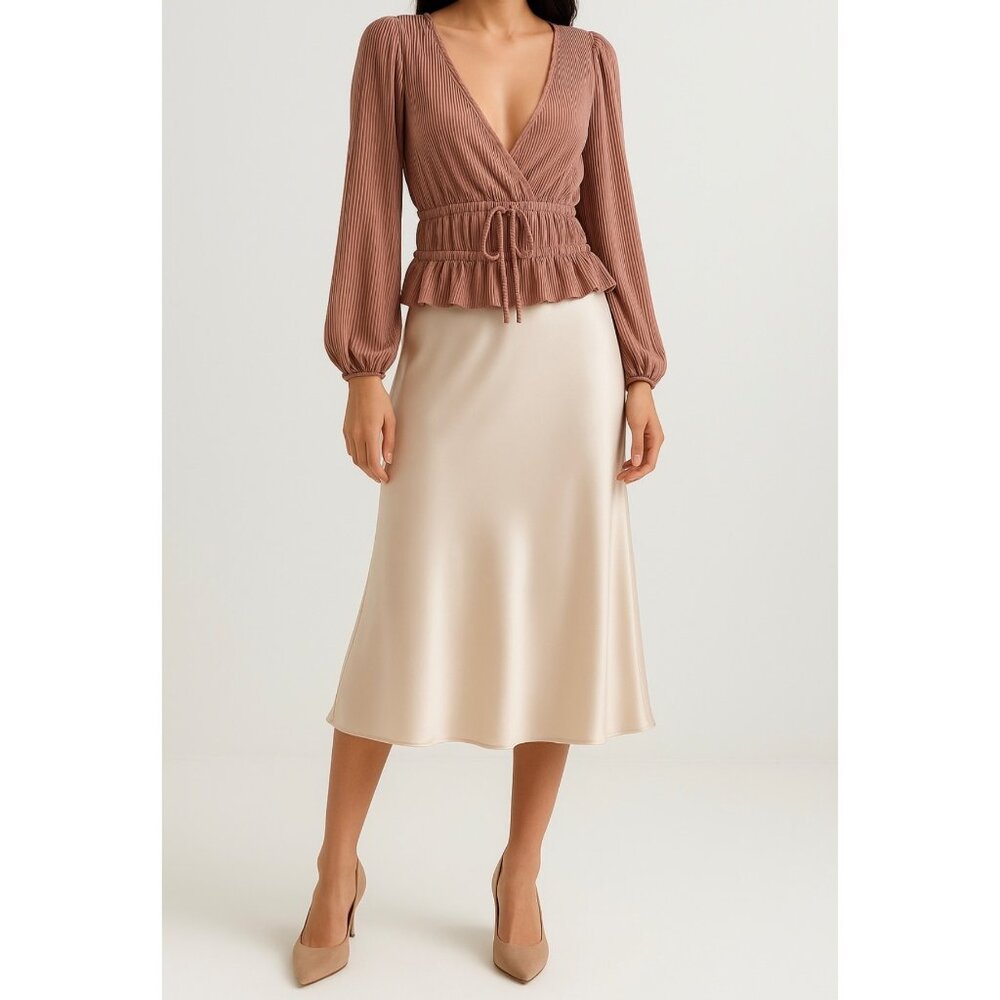 Zara Peplum Blouse Sz Small Pleated Mauve Surplice Romantic Feminine Ruffled Hem - Picture 1 of 14